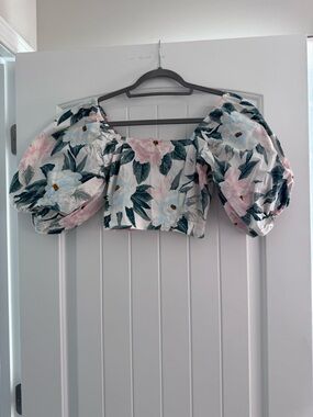 Billabong Puff-Sleeve Floral Crop Top in Pink, Blue and Green